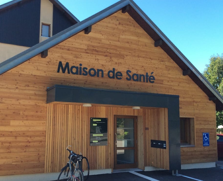 Client profitant d'un massage relaxant